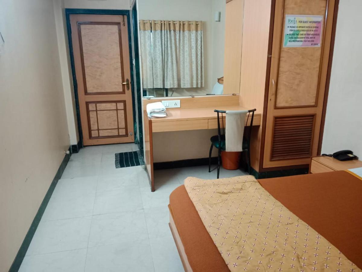 Pooja International Nashik Hotel Luaran gambar