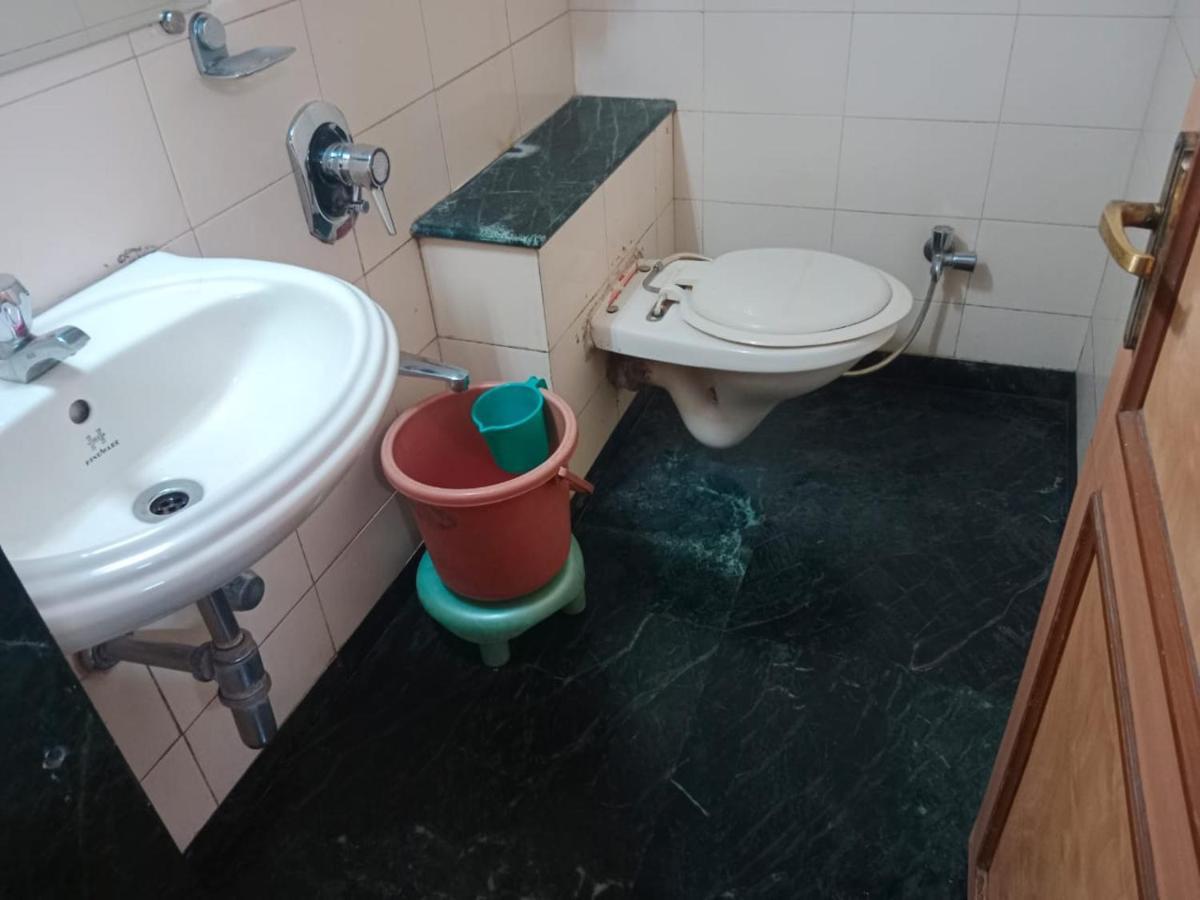 Pooja International Nashik Hotel Luaran gambar
