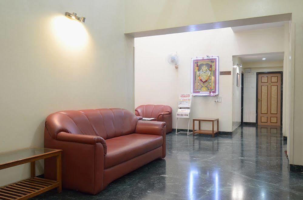 Pooja International Nashik Hotel Luaran gambar